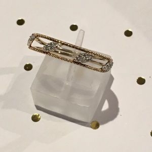 Dainty Double Layered Ring
